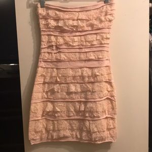Express XS light pink dress